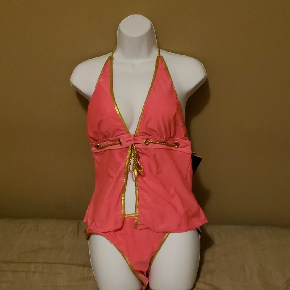 Women hot pink two piece bathing suit